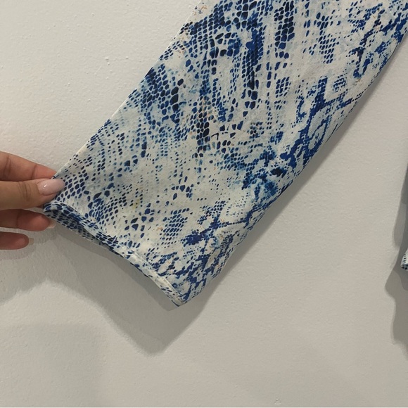 Parker Snake Skin Print 100% Silk Top Size S - Picture 8 of 10